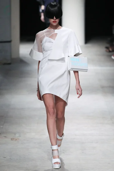Look 20